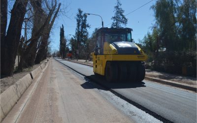 ASFALTO Y ÚLTIMA ETAPA DE LA URBANIZACIÓN DE LA ISLA DEL RÍO DIAMANTE