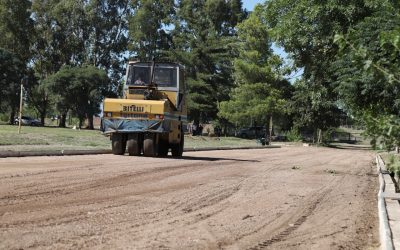 SE REACONDICIONA LA PISTA DE ATLETISMO DEL POLIDEPORTIVO Nº 2