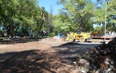 AVANZA LA REMODELACIÓN DE LA PLAZA INDEPENDENCIA