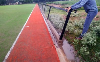 VÁNDALOS PROVOCARON DESTROZOS EN CANCHA DE HOCKEY DE CUADRO NACIONAL