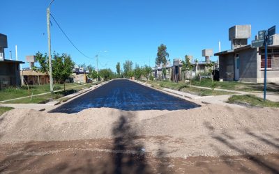 IMPRIMACIÓN PREASFÁLTICA EN SALTO DE LAS ROSAS Y CUADRO BENEGAS