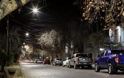 RECONVERSIÓN LED: COMENZÓ LA INSTALACIÓN DE MÁS DE 300 EQUIPOS EN EL MICROCENTRO Y SUS ALREDEDORES
