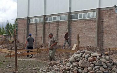 AVANZA LA AMPLIACIÓN DEL SUM Y POLIDEPORTIVO DE EL SOSNEADO