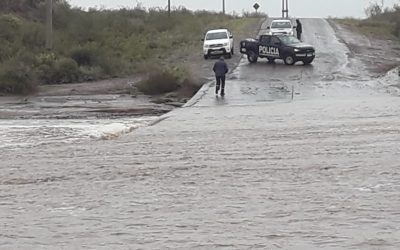 EL MUNICIPIO DE SAN RAFAEL ASISTE A FAMILIAS AFECTADAS, COLABORA EN CAMINOS Y YA DIAGRAMA UN OPERATIVO PARA DESPUÉS DEL TEMPORAL