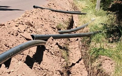 EL MUNICIPIO Y LA UNIÓN VECINAL LUIS TIRASSO EXTIENDEN CASI 5 KILÓMETROS DE NUEVAS CAÑERÍAS DE AGUA POTABLE