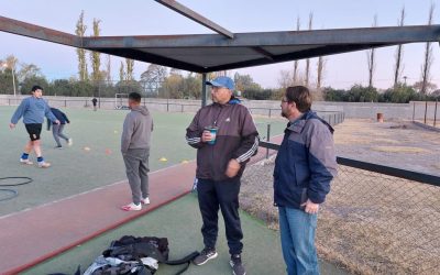 CAMPI EN CUADRO NACIONAL: RECORRIÓ OBRAS, SUPERVISÓ COLOCACIÓN DE LUCES Y VISITÓ LA PRÁCTICA DE HOCKEY
