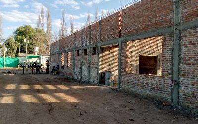 EMPEZARON LOS TRABAJOS PARA TECHAR LA NUEVA SEDE DE VETERINARIA Y ZOONOSIS