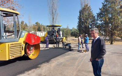 EL INTENDENTE FÉLIX SUPERVISÓ EL ASFALTO EN PARQUE NORTE Y RESALTÓ INVERSIÓN EN PARQUES