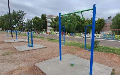 GRATIS Y SALUDABLE: SE HABILITÓ EL GIMNASIO FRENTE A LA ESTACIÓN DEL FERROCARRIL