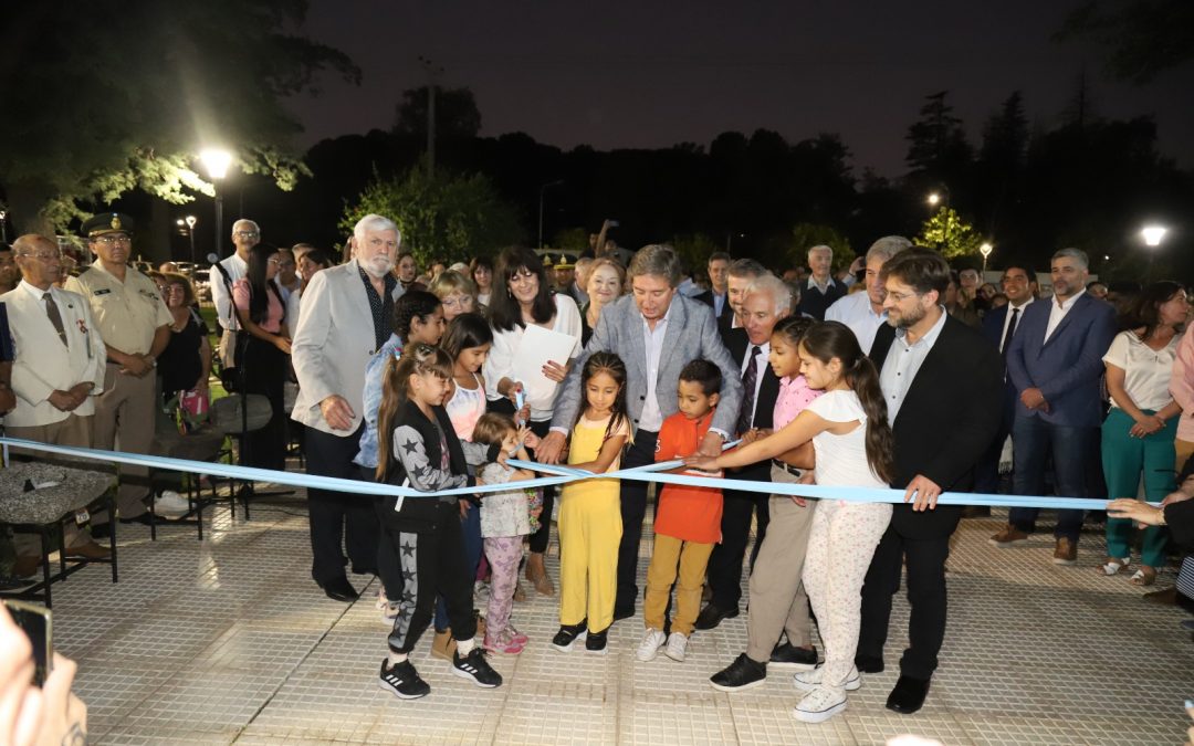 UNA MULTITUD ACOMPAÑÓ A EMIR FÉLIX EN LA INAUGURACIÓN DEL NUEVO MUSEO DE SAN RAFAEL