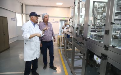 EMIR FÉLIX EN LA PULPERA: “LE PAGA A AGRICULTORES, PRODUCE MÁS E INVIERTE EN NUEVA TECNOLOGÍA”