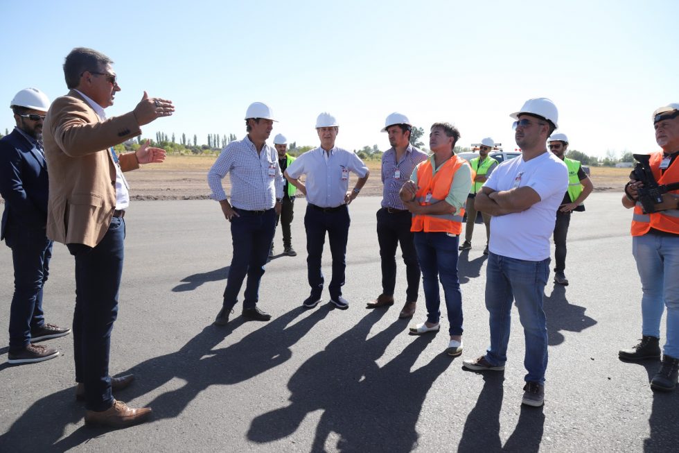 UNA PUERTA AL DESARROLLO: ASÍ AVANZA EL NUEVO AEROPUERTO DE SAN RAFAEL ...