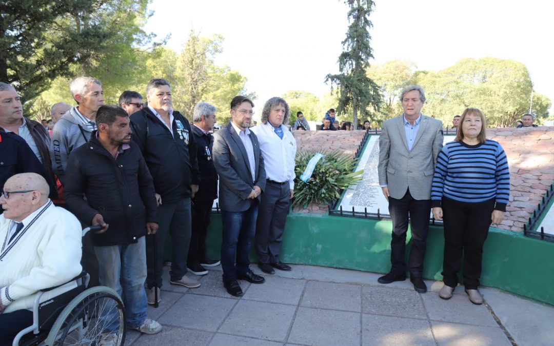 EMOTIVA CONMEMORACIÓN DE LA GESTA DE MALVINAS, A 41 AÑOS DE LA GUERRA