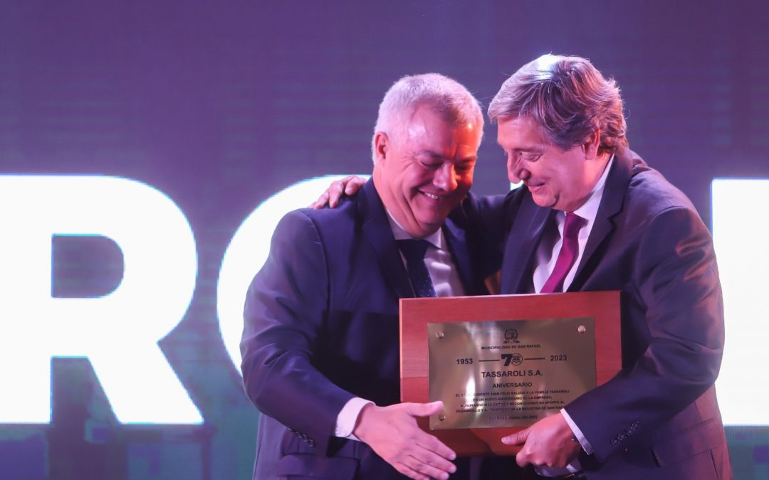 EMIR FÉLIX RECONOCIÓ A LA EMPRESA TASSAROLI EN SU 70º ANIVERSARIO