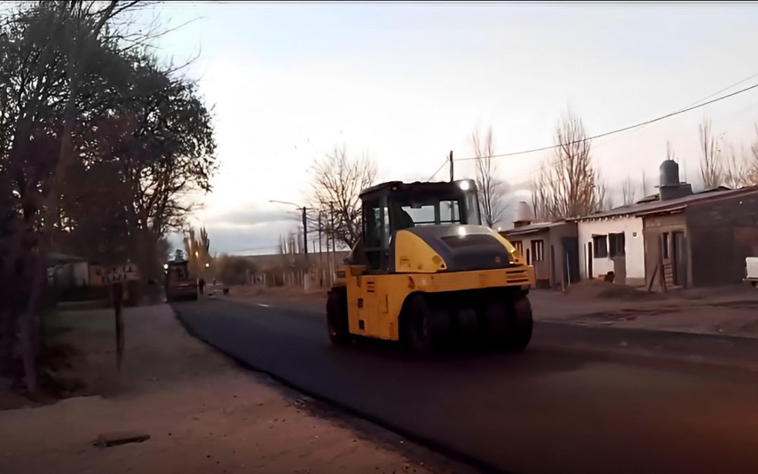 PLAN DE ASFALTO: SE TERMINA EL NIHUIL Y SE VIENEN MÁS BARRIOS Y DISTRITOS