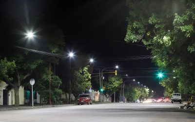 LA AVENIDA ZAPATA TENDRÁ TECNOLOGÍA LED FRENTE AL PARQUE NORTE Y QUEDARÁ TODA ILUMINADA CON ESA TECNOLOGÍA