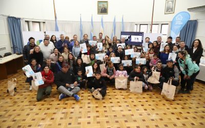EMIR FÉLIX ACOMPAÑÓ A SANRAFAELINOS QUE ACCEDIERON A SU PRIMERA VIVIENDA Y DESTACÓ EL APORTE MUNICIPAL