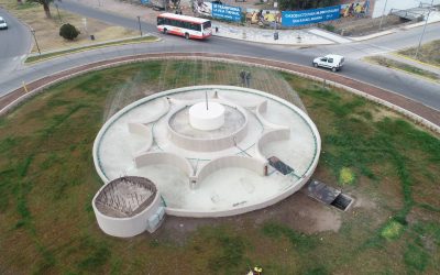 ROTONDA DE LA COPA: YA FUNCIONA LA NUEVA FUENTE Y PRONTO SE INSTALARÁ LA ESCULTURA DE LA QUE HABLARÁN TODOS