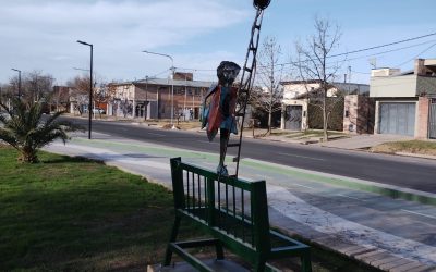 EL PASEO DE LAS ESCULTURAS DEL CORREDOR DEAN FUNES EMPEZÓ A HACERSE REALIDAD
