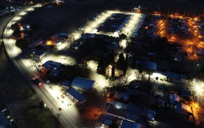 VECINOS CELEBRARON JUNTO AL INTENDENTE EL ENCENDIDO DE LAS NUEVAS LUCES LED EN ATUEL NORTE