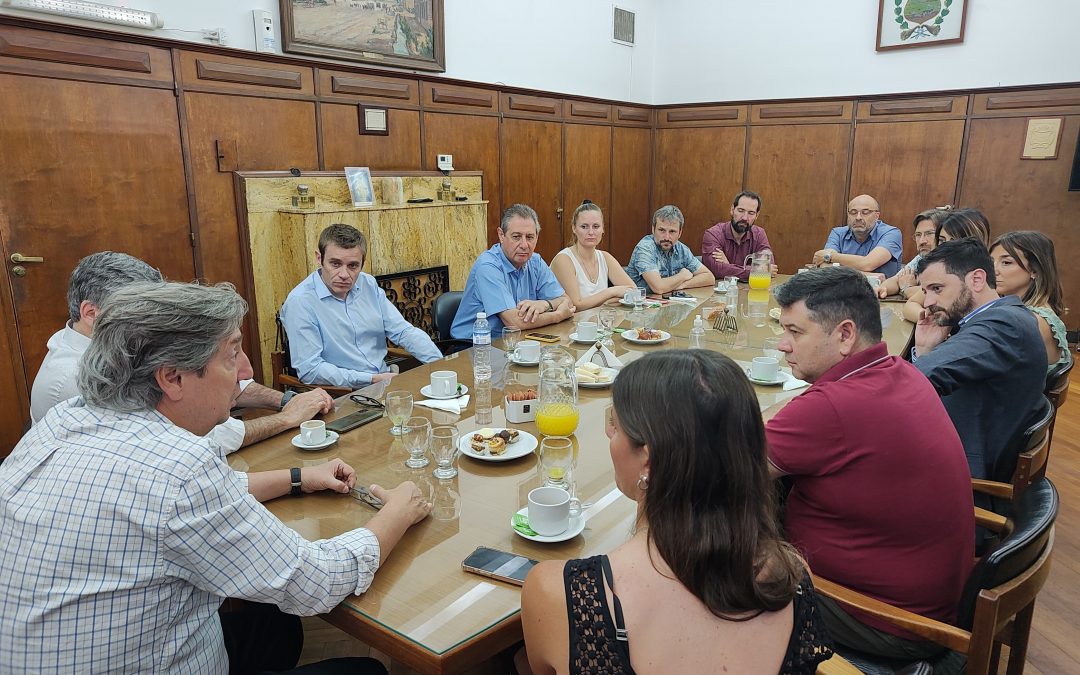 ENCUENTRO INSTITUCIONAL: EMIR Y OMAR FÉLIX RECIBIERON A CONCEJALES DE TODOS LOS BLOQUES