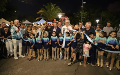 UNA MULTITUD DE VECINOS INAUGURÓ LA NUEVA COPA DE LA ROTONDA ESTE