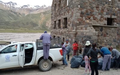 EL MUNICIPIO ENCABEZÓ UNA JORNADA DE LIMPIEZA EN EL HOTEL ABANDONADO EN EL SOSNEADO