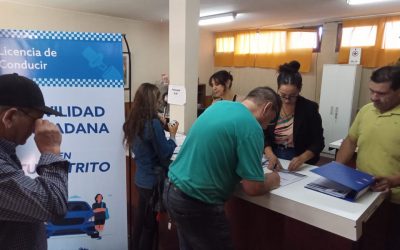 LICENCIAS DE CONDUCIR EN LOS DISTRITOS: SE ENTREGARON 21 CARNETS DE CONDUCIR A CONDUCTORES DE MONTE COMÁN