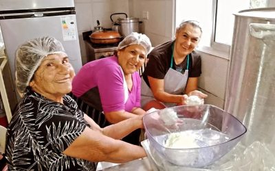 CRIANCERAS DE PUNTA DEL AGUA COMPARTIERON JORNADAS PRODUCTIVAS Y DE CAPACITACIÓN CON MUJERES COOPERATIVISTAS DE SAN LUIS