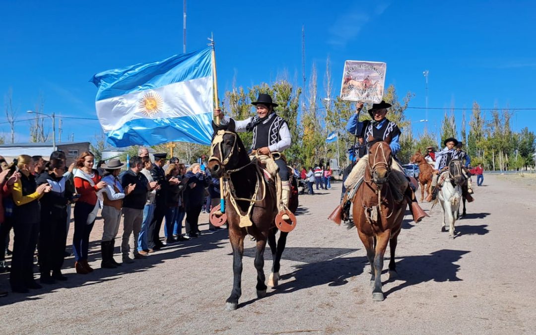 EL SOSNEADO CELEBRA LA 28VA EDICIÓN DE LA FIESTA DEL PUESTERO SUREÑO