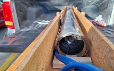EL MUNICIPIO APORTÓ UNA BOMBA SUMERGIBLE A LA COOPERATIVA DE LA LLAVE PARA MEJORAR LA PRESTACIÓN DEL SUMINISTRO DE AGUA