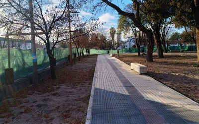 ENTRA EN SU FASE FINAL LA NUEVA PLAZA DE VILLA ATUEL Y SE RENUEVAN MÁS ESPACIOS EN OTROS DISTRITOS