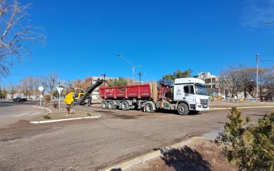 COMENZARON LAS TAREAS PREVIAS PARA EL ASFALTADO DE CALLE ZAPATA