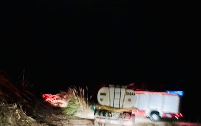 EL MUNICIPIO BRINDA AYUDA EN COMBATE DE INCENDIOS EN RAMA CAÍDA Y CAÑADA SECA