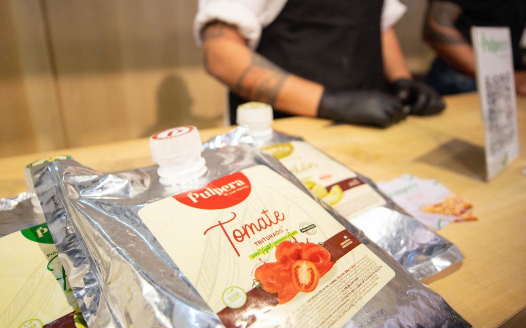 LOS PRODUCTOS DE LA PULPERA “LA ROMPIERON” EN LA FERIA DE TURISMO
