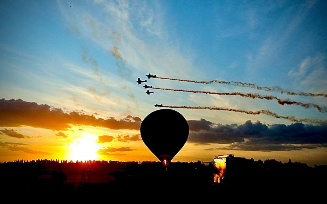 ASÍ FUE EL EXITOSO SHOW AÉREO QUE APOYÓ EL MUNICIPIO DE SAN RAFAEL EN EL AEROCLUB DE ALVEAR