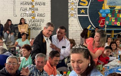 OMAR FÉLIX ENCABEZÓ EL COMIENZO DE UNA COLORIDA FIESTA DEL ADULTO MAYOR