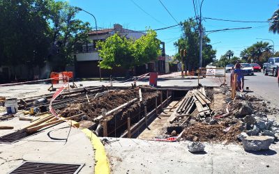 PRECAUCIÓN: CALZADA REDUCIDA EN ESPEJO E YRIGOYEN POR OBRAS
