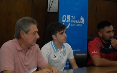OMAR FÉLIX DONÓ UN TERRENO PARA CONSTRUIR LA ESCUELA DE TENIS DE MESA