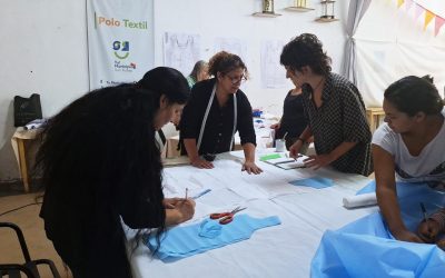 EL TALLER DE “CONFECCIÓN DE PECHERAS ESCOLARES” DEL POLO TEXTIL RECORRE EL DEPARTAMENTO