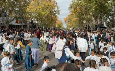 EL MUNICIPIO ACOMPAÑÓ A LA ESCUELA IRIS EN SU TRADICIONAL PERICÓN INCLUSIVO