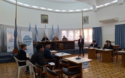JUVENTUD DEBATE: ALUMNOS SANRAFAELINOS APRENDEN SOBRE ORATORIA, ARGUMENTACIÓN Y ESCUCHA