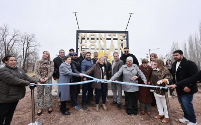 MONTE COMÁN TIENE PORTAL Y LETRAS CORPÓREAS EN SUS ACCESOS