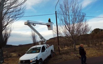 EL MUNICIPIO INSTALA MÁS DE UN CENTENAR DE NUEVAS LUCES LED EN PUNTA DEL AGUA