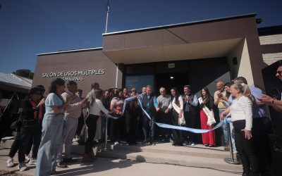 JUNTO A LOS VECINOS, OMAR FÉLIX INAUGURÓ EL NUEVO SALÓN DE USOS MÚLTIPLES DE LAS MALVINAS