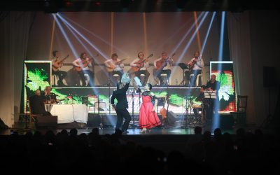 A SALA LLENA SE VIVIÓ LA PRESENTACIÓN DE “ESENCIA” EN EL TEATRO ROMA