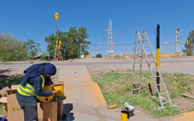 COMIENZAN A FUNCIONAR LOS NUEVOS SEMÁFOROS DE IRENE CURIE Y VELEZ SARSFIELD Y JUAN XXIII Y EL LIBERTADOR