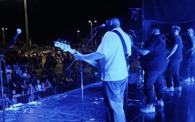 TRAS UNA MULTITUDINARIA NOCHE INICIAL, HOY CONTINÚA LA FIESTA DEL TURISMO EN EL PARQUE YRIGOYEN