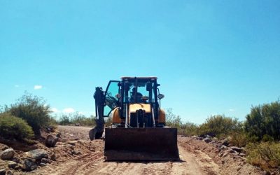 EL MUNICIPIO TRABAJA PARA RECUPERAR CAMINOS RURALES Y A LOS PUESTOS DE PUNTA DEL AGUA