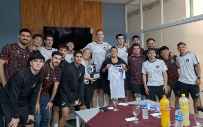 EL MUNICIPIO RECIBIÓ AL PLANTEL DE SR CLUB TRAS SU HISTÓRICO ASCENSO A LA LIGA NACIONAL DE VÓLEY